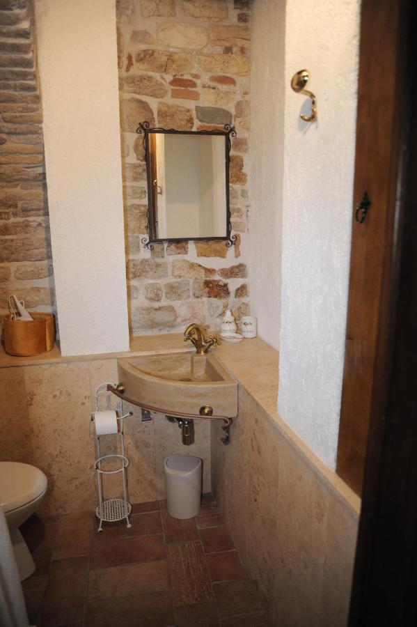 O Rosa Bella Appartamento Via Savelli Della Porta 24 Gubbio Zewnętrze zdjęcie