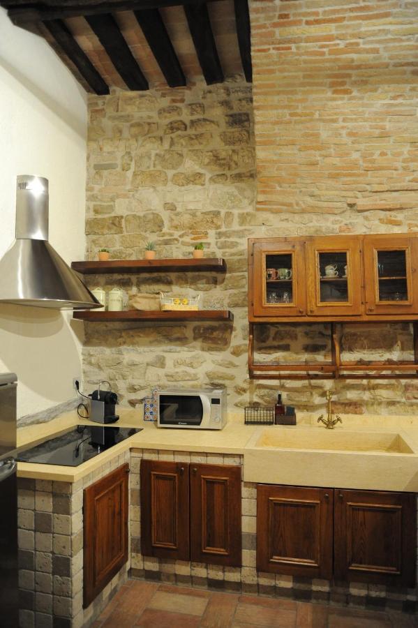 O Rosa Bella Appartamento Via Savelli Della Porta 24 Gubbio Zewnętrze zdjęcie