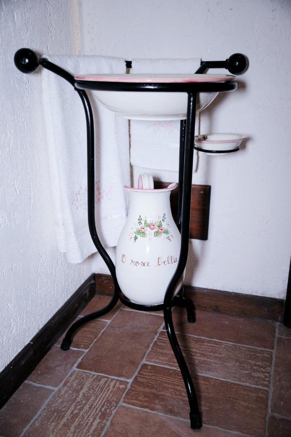 O Rosa Bella Appartamento Via Savelli Della Porta 24 Gubbio Zewnętrze zdjęcie