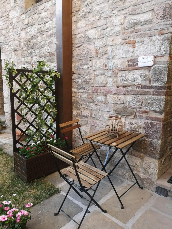 O Rosa Bella Appartamento Via Savelli Della Porta 24 Gubbio Zewnętrze zdjęcie